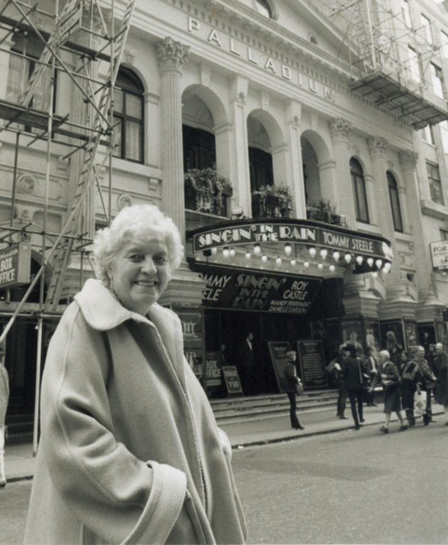 Dorris packed the London Palladium something like eight times and took Australia by storm